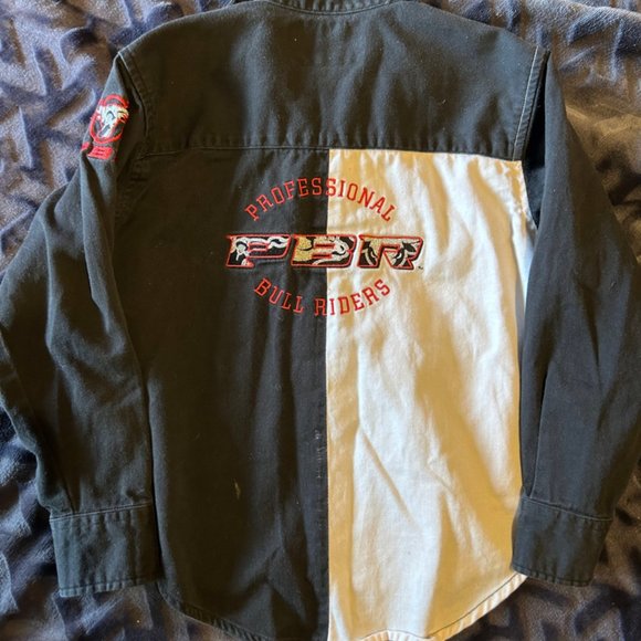 Boys wrangler PBR button down. Official licensed product size small 5/6 - Picture 3 of 3